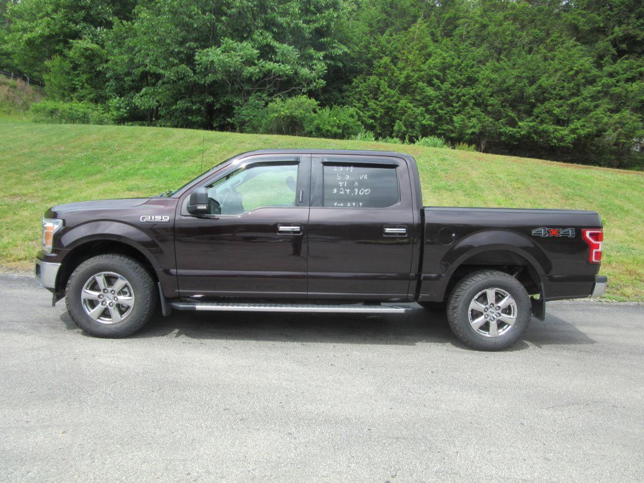 Used 2019 Ford F150 XLT w/ Equipment Group 302A Luxury AWD/4WD image 6