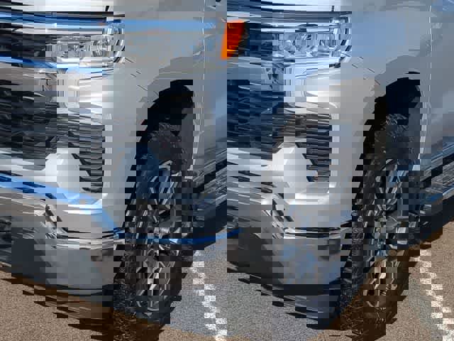 Used 2022 Chevrolet Silverado 1500 LT image 11