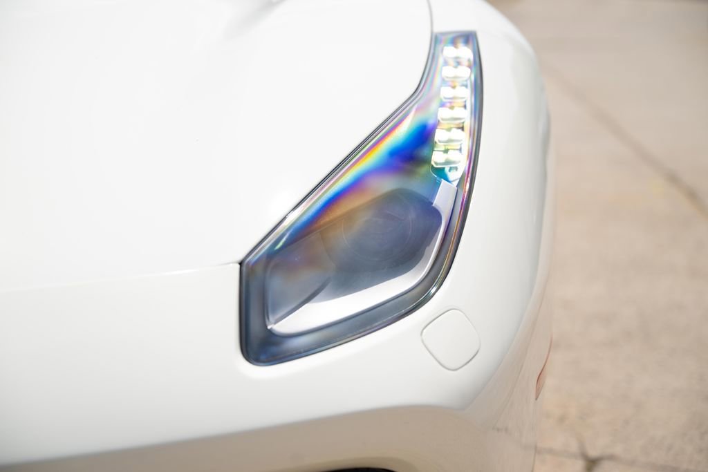 Used 2018 Ferrari 488 Spider RWD image 15