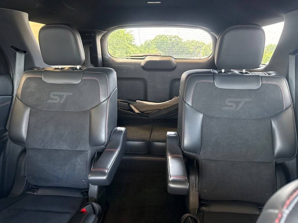 Used 2025 Ford Explorer ST AWD/4WD image 24
