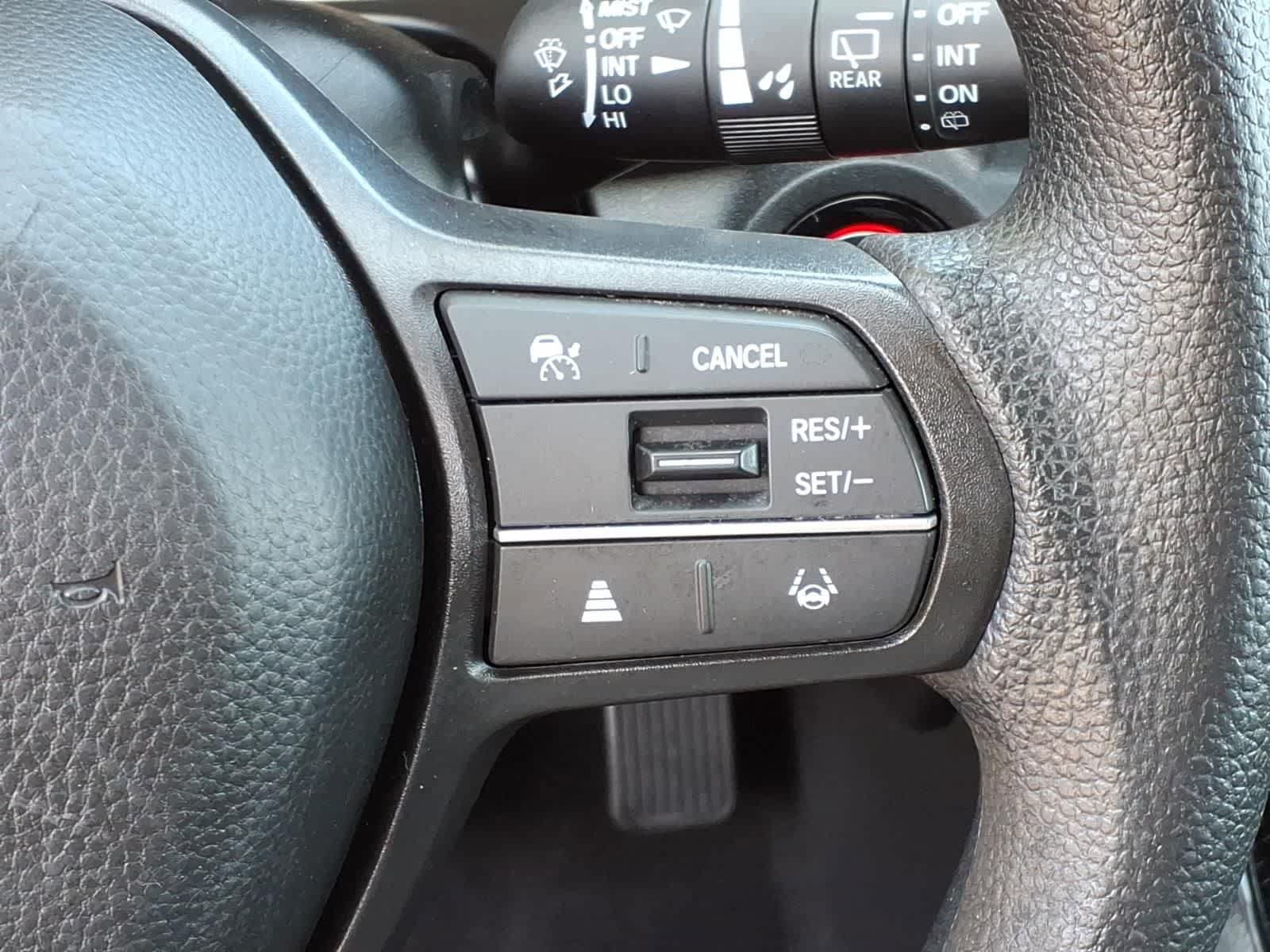 Used 2025 Honda CR-V EX image 18