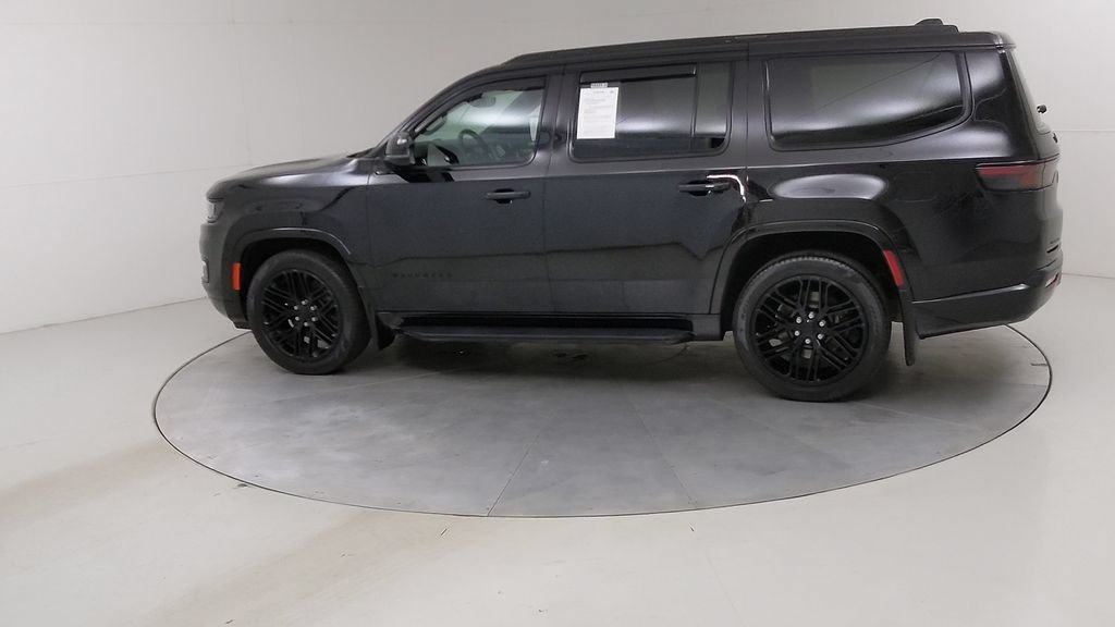 Used 2023 Jeep Wagoneer Series II AWD/4WD image 19
