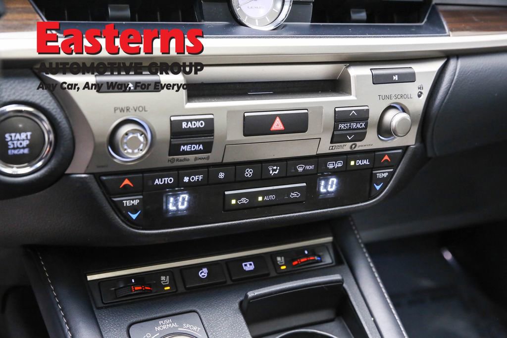 Used 2018 Lexus ES 350 350 w/ Luxury Package w/Wood Trim image 20