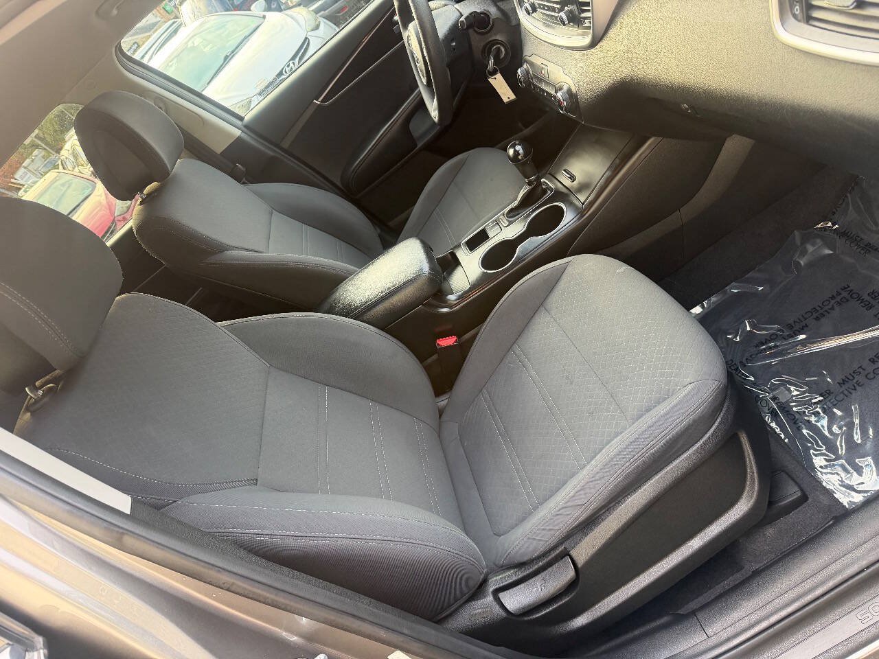 Used 2016 Kia Sorento L FWD image 22