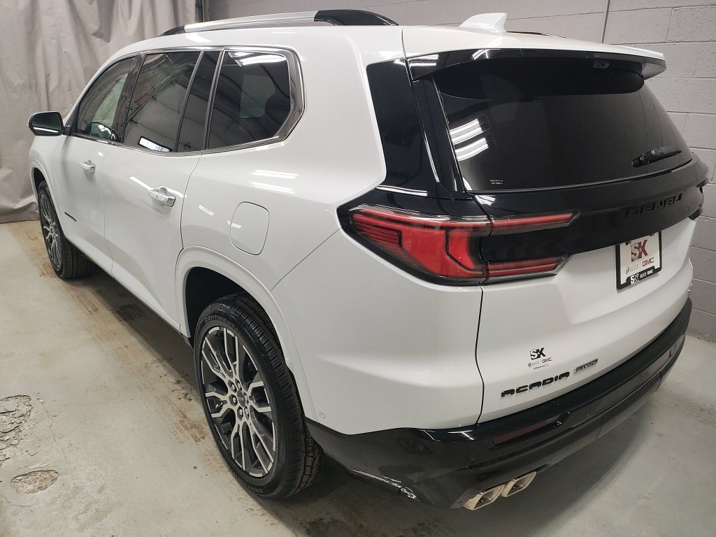 New 2026 GMC Acadia Denali Ultimate w/ LPO, Floor Liner Package image 22