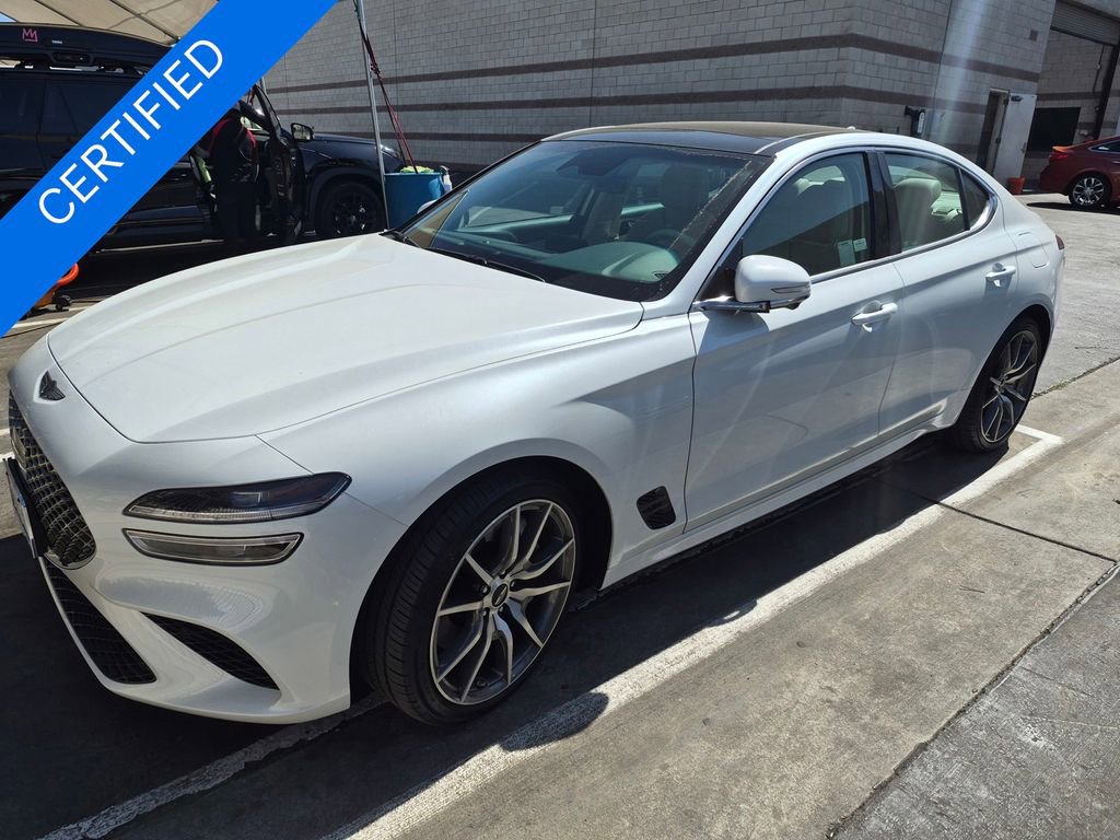 Used 2026 Genesis G70 2.5T Prestige image 3