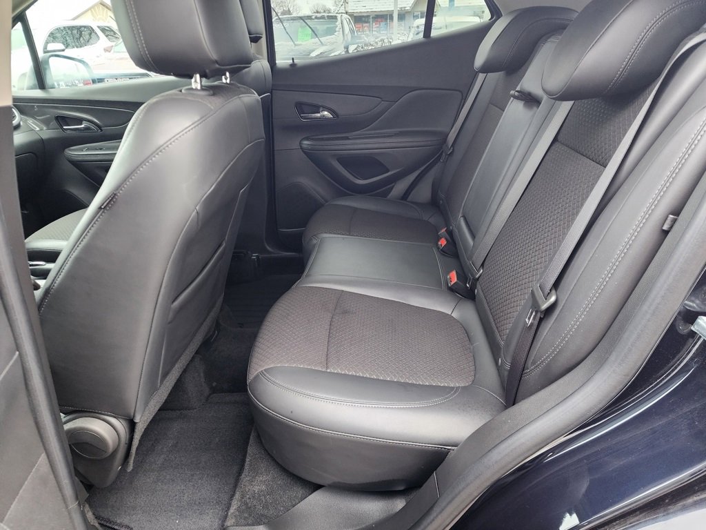 Used 2021 Buick Encore Preferred image 12