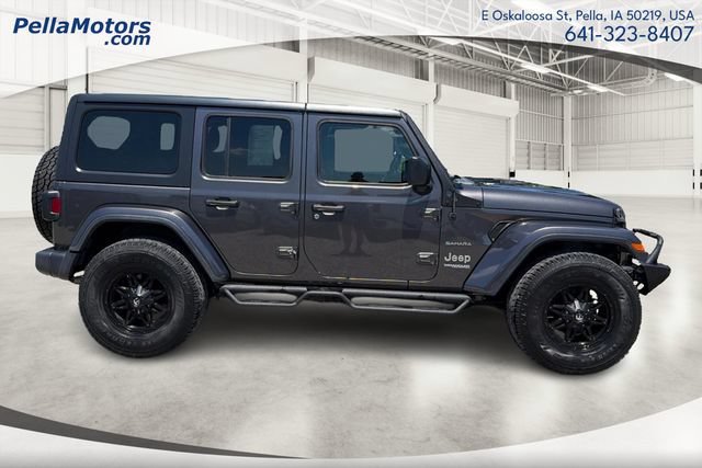 Used 2019 Jeep Wrangler Unlimited Sahara AWD/4WD image 2