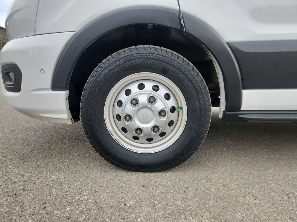 Used 2022 Ford Transit 350 XLT image 28