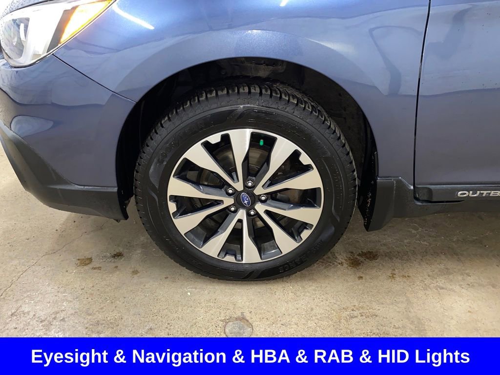 Used 2017 Subaru Outback 2.5i Limited image 9