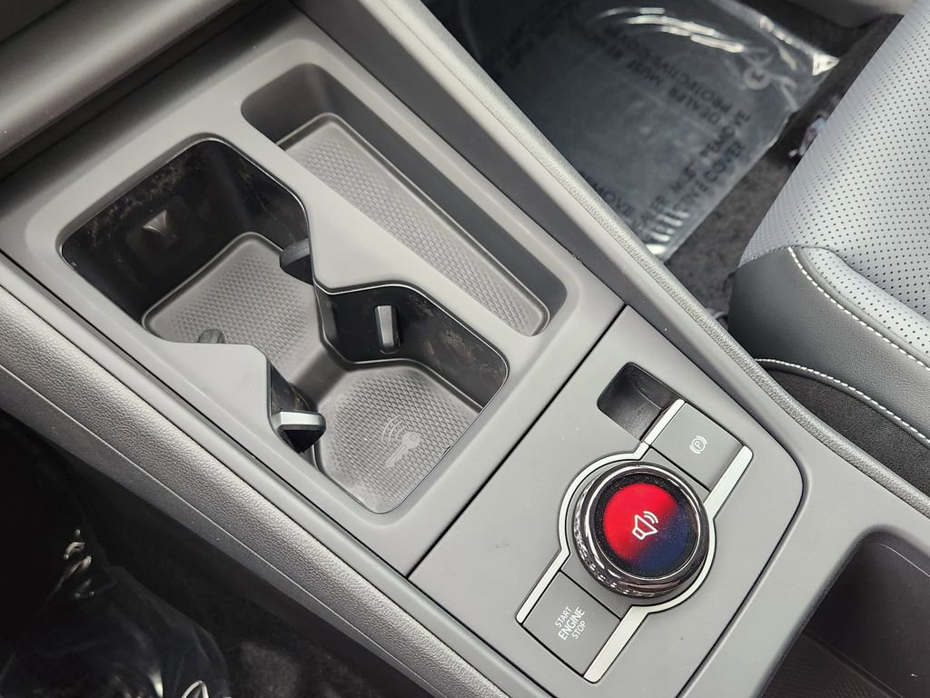 New 2026 Volkswagen Tiguan SE image 10