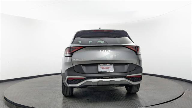 Used 2024 Kia Sportage LX FWD image 7