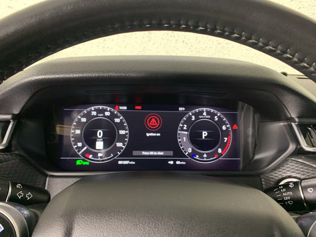 Used 2018 Land Rover Range Rover Velar S image 22