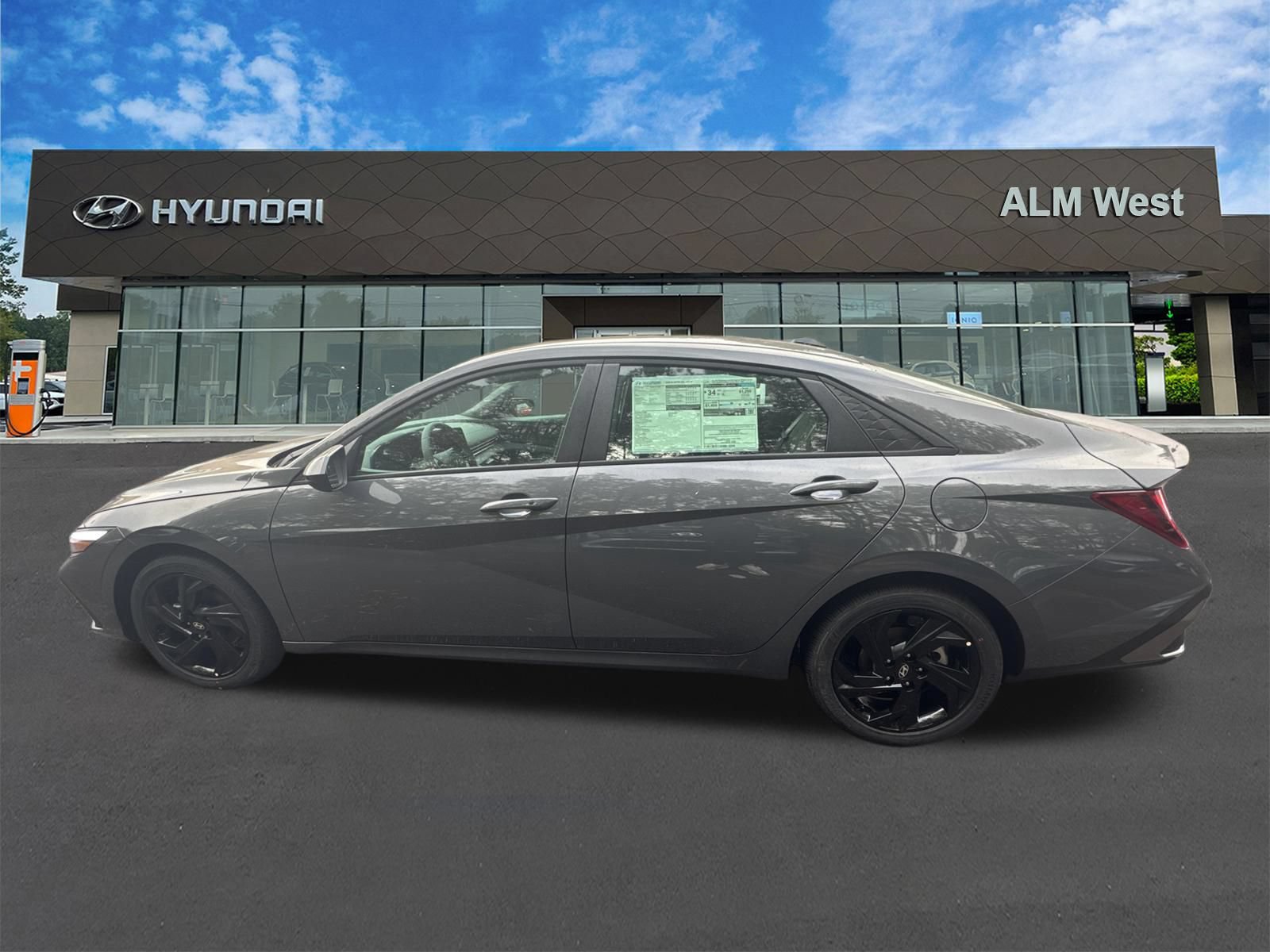 Used 2026 Hyundai Elantra Sport w/ Cargo Package FWD image 8