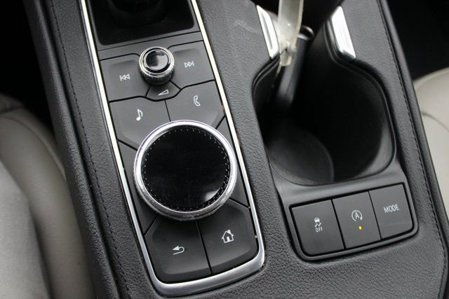 Used 2020 Cadillac XT4 Luxury image 9