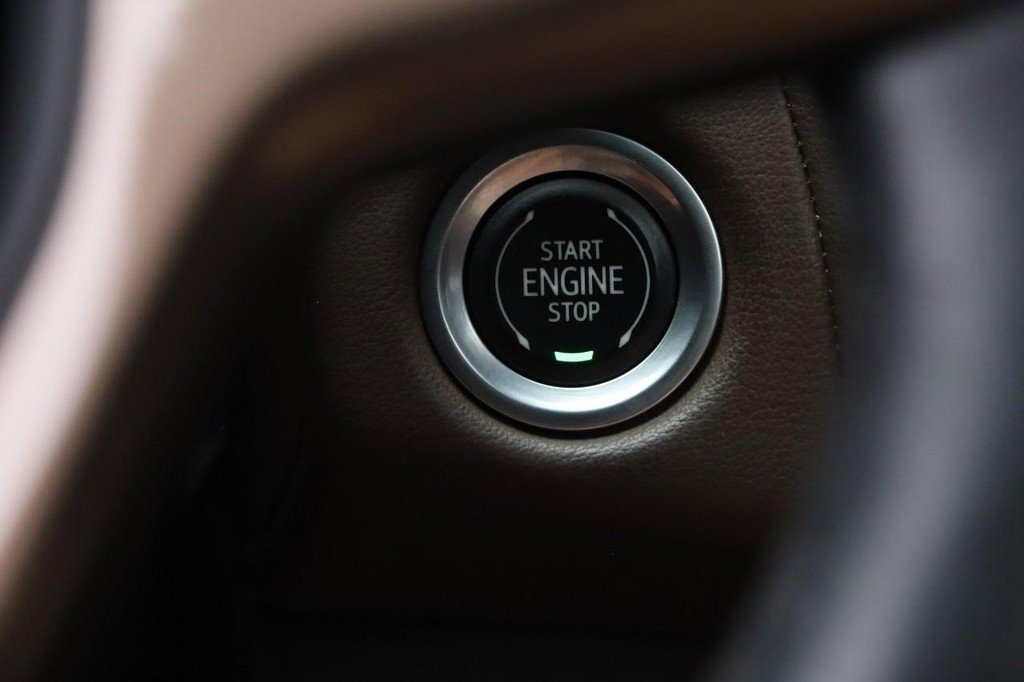 Used 2023 Chevrolet Tahoe High Country w/ Premium Package 2 image 17