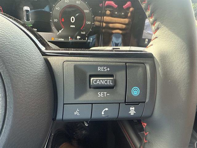 New 2026 Nissan Kicks SR image 13