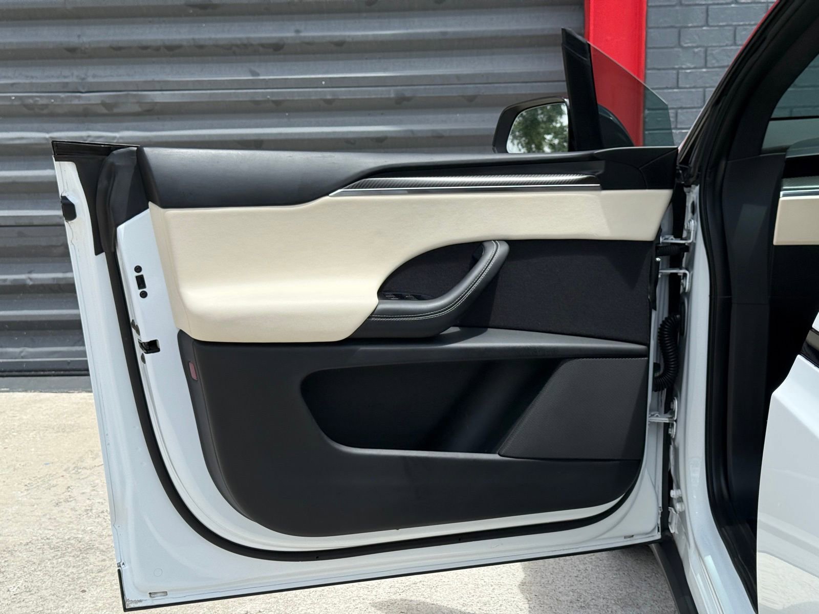 Used 2023 Tesla Model X Plaid AWD/4WD image 13