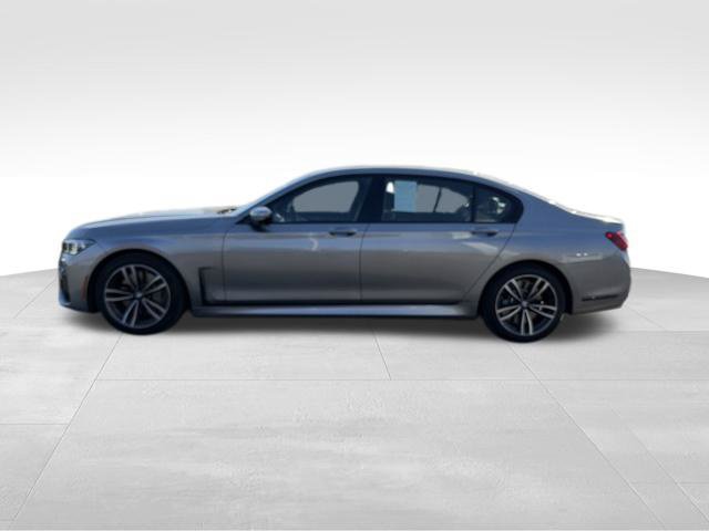 Used 2020 BMW 750i xDrive w/ M Sport Package AWD/4WD image 4