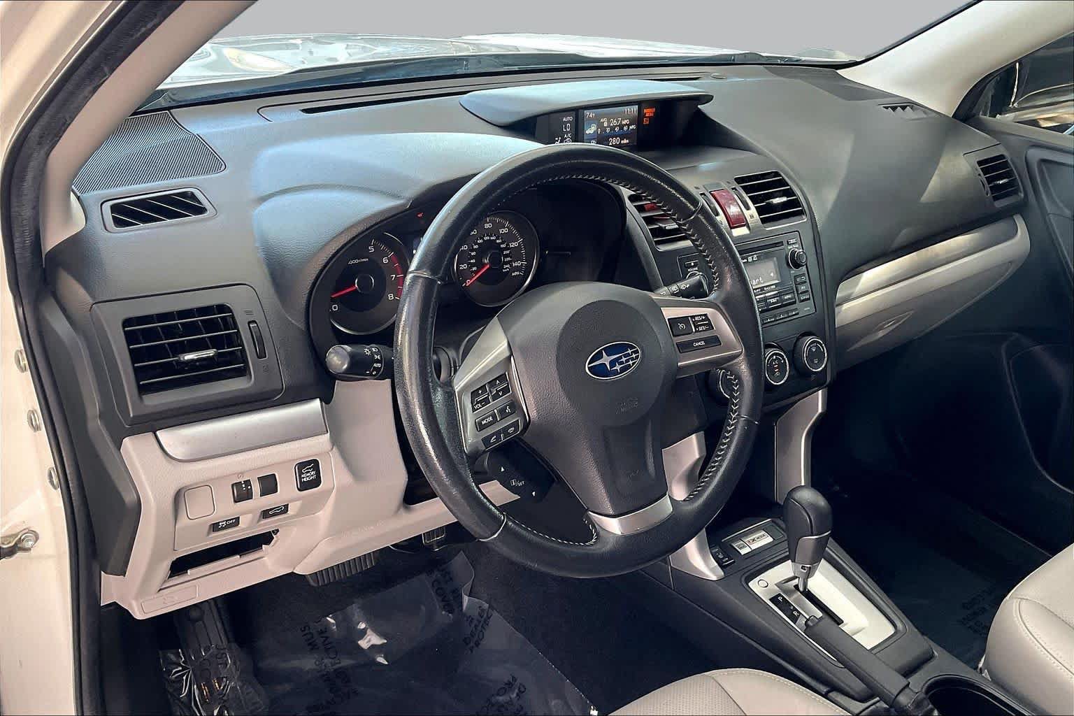 Used 2014 Subaru Forester 2.5i Limited AWD/4WD image 18