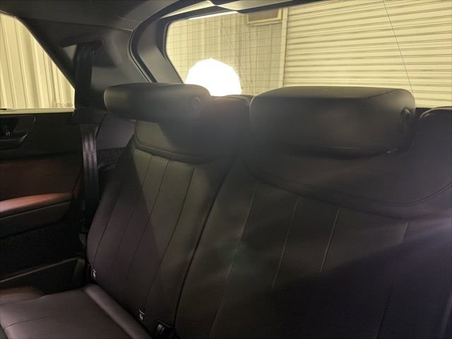 Used 2023 Land Rover Range Rover Long Wheelbase SE image 27