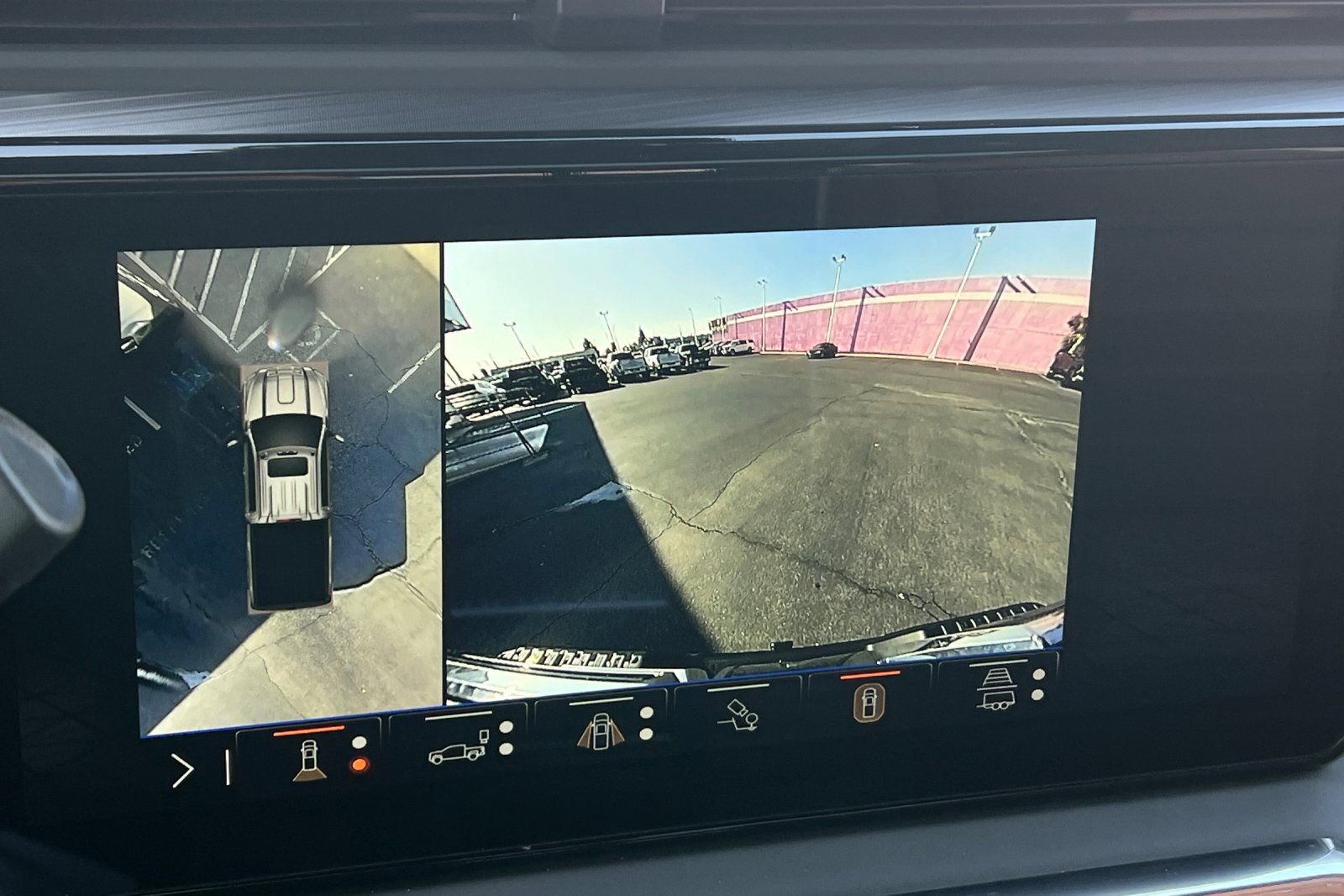 New 2026 GMC Sierra 2500 Denali Ultimate AWD/4WD image 18