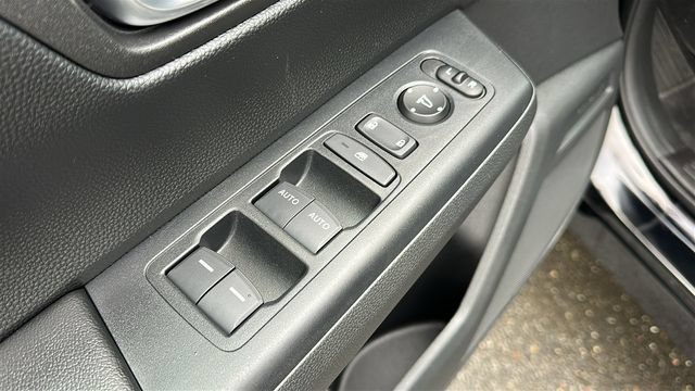 Used 2025 Honda CR-V EX image 26