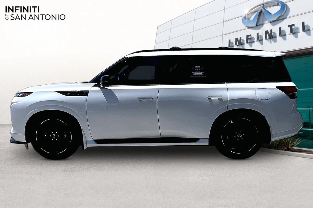 Used 2026 INFINITI QX80 4WD w/ Sport Exterior Package image 44