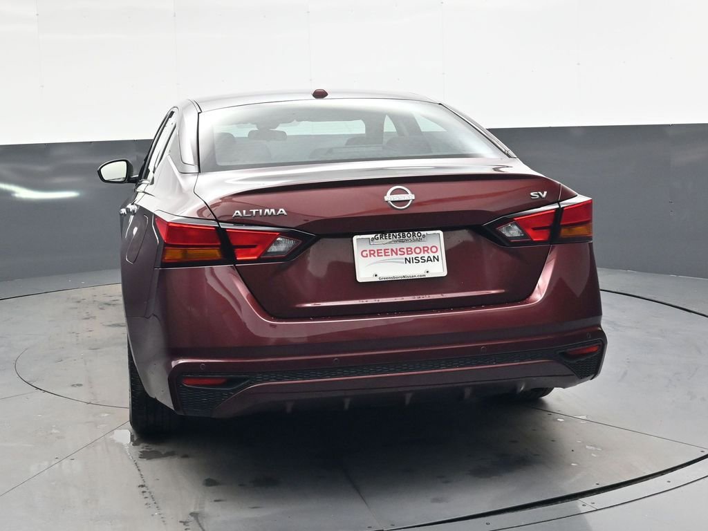 Used 2024 Nissan Altima 2.5 SV image 5