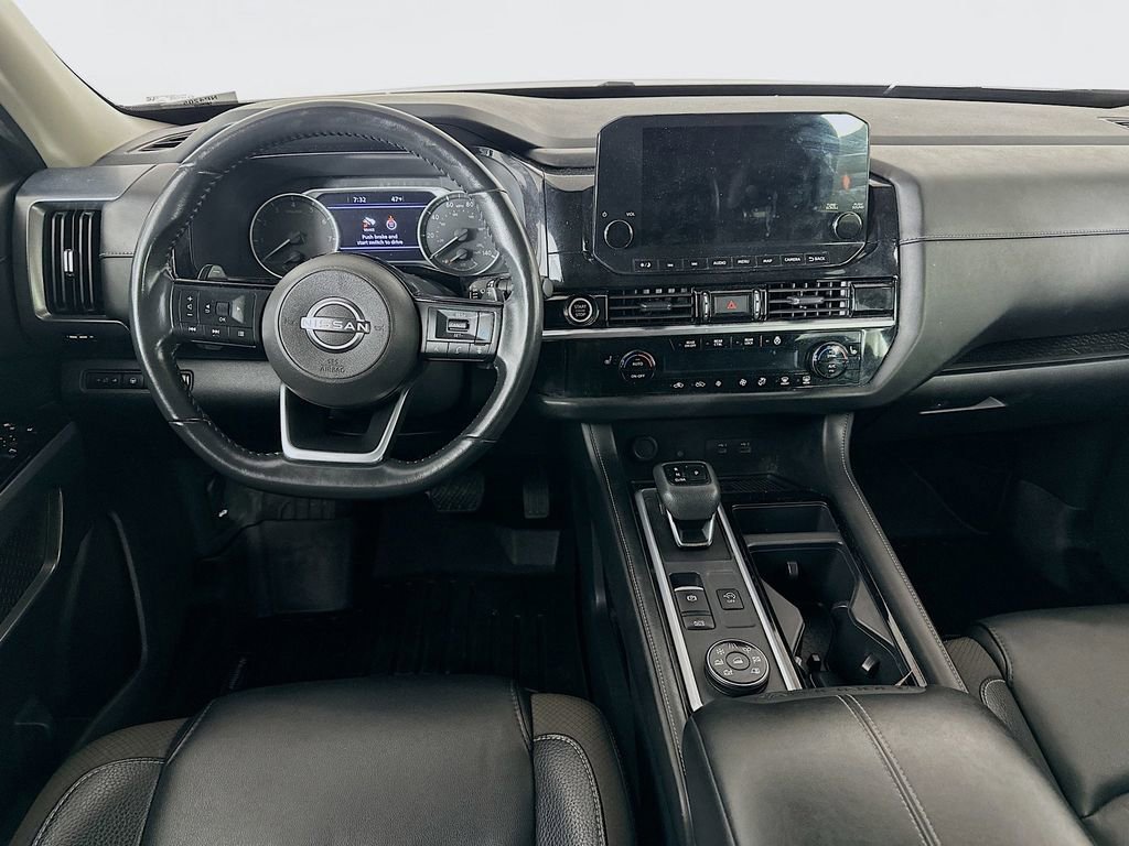 Used 2023 Nissan Pathfinder SL AWD/4WD image 30