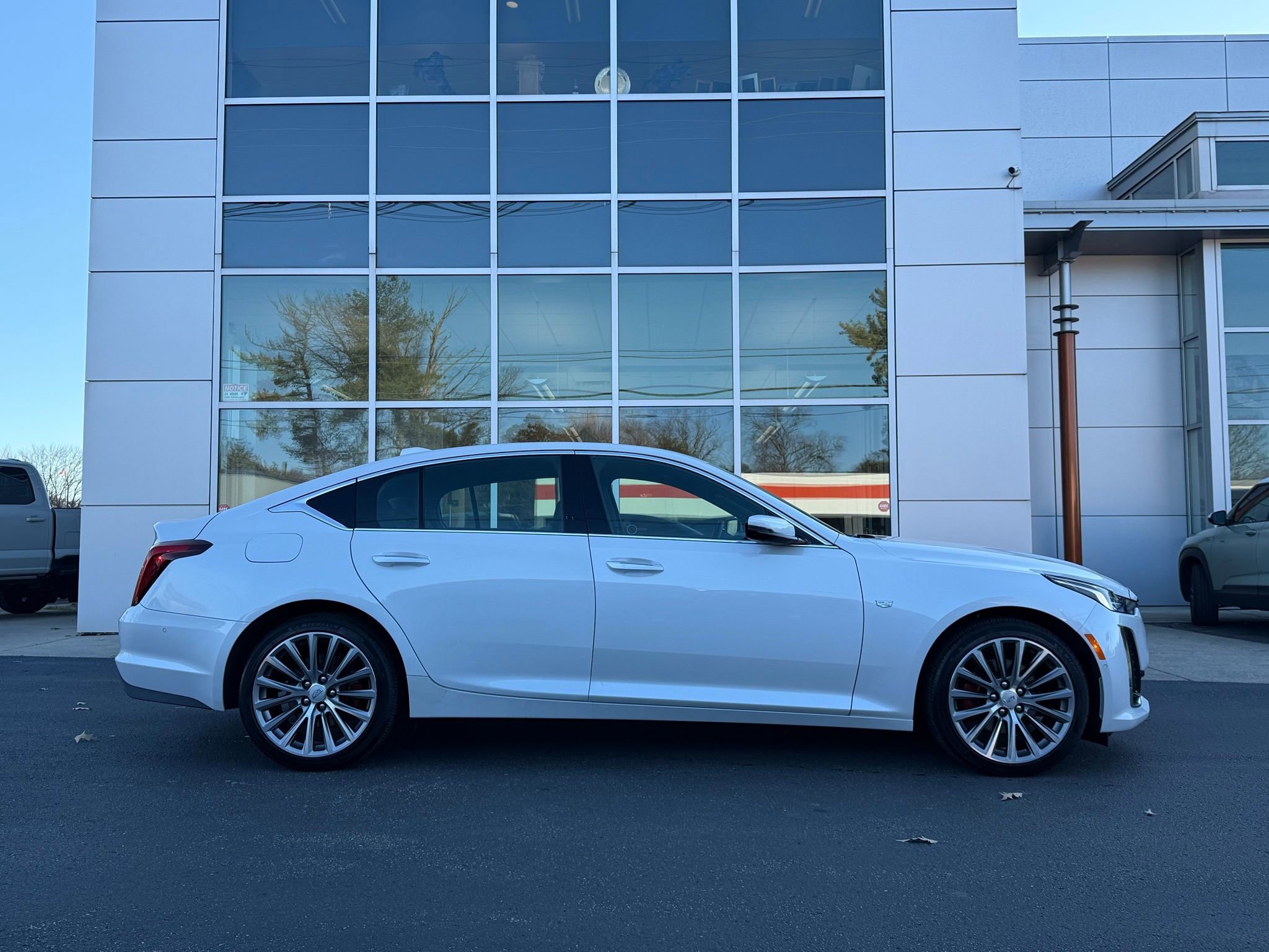 Used 2022 Cadillac CT5 Premium Luxury image 5