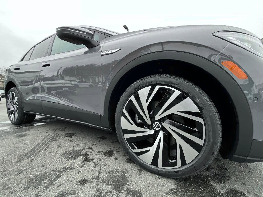 New 2026 Volkswagen ID.4 Pro S Plus image 10