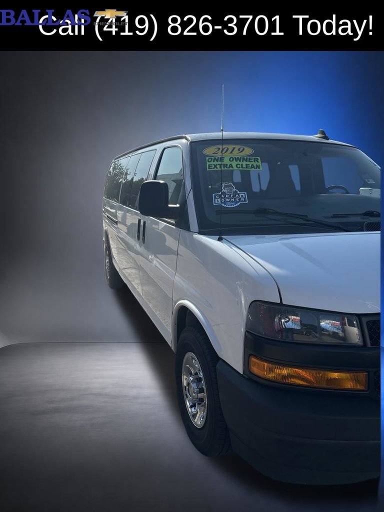 Used 2019 Chevrolet Express 3500 LS RWD image 6