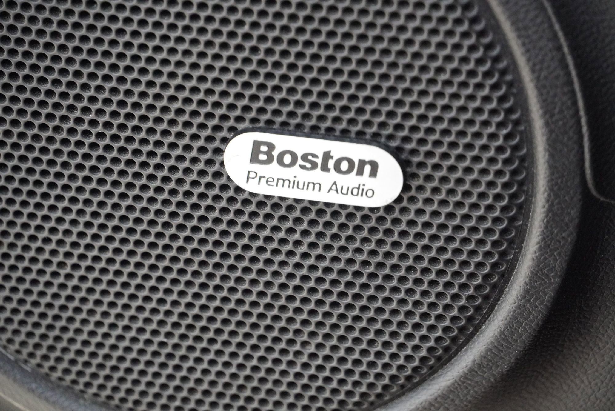 Used 2015 Chevrolet Camaro SS w/ RS Package image 23