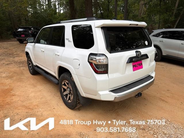 Used 2017 Toyota 4Runner TRD Off-Road Premium AWD/4WD image 8