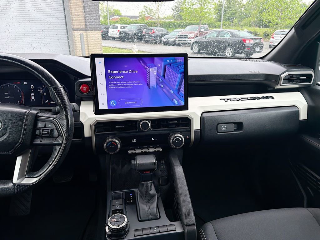 Used 2024 Toyota Tacoma TRD Off-Road image 18