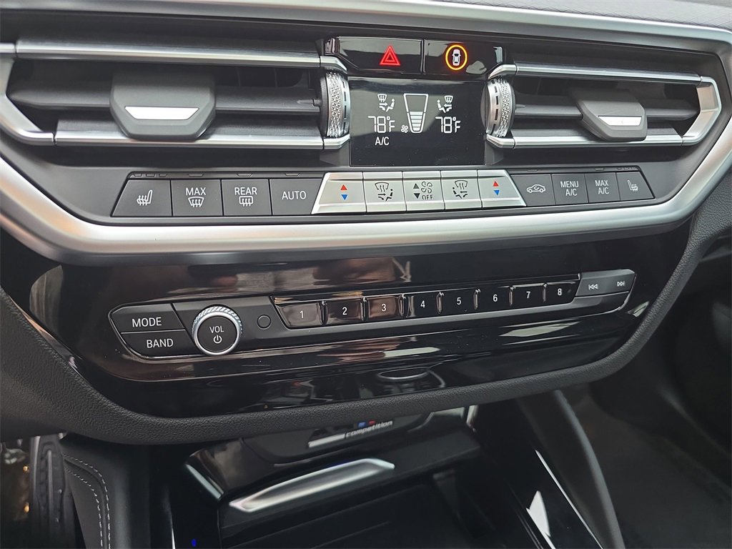 Used 2022 BMW X4 M w/ Competition Package image 28