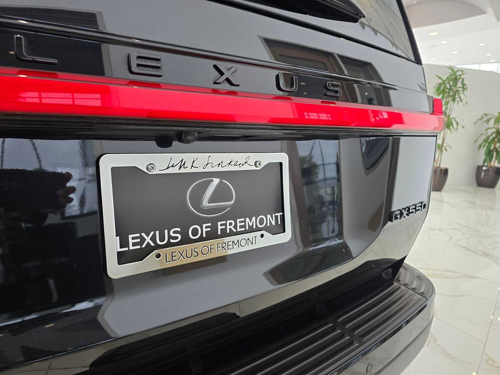 Used 2024 Lexus GX 550 w/ Cold Area Package AWD/4WD image 14
