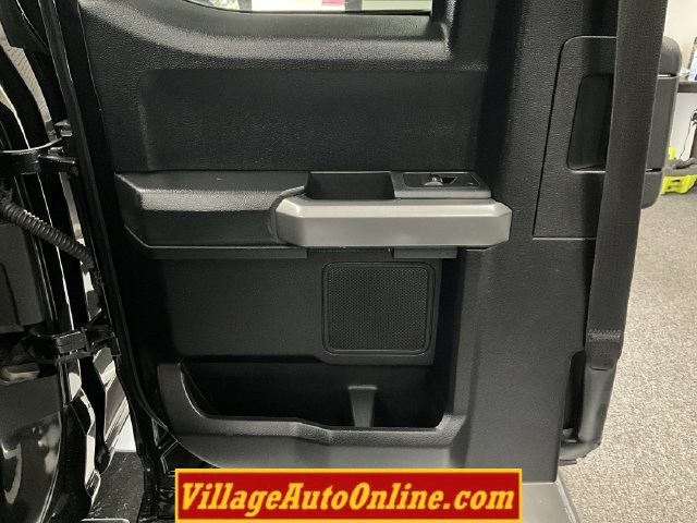 Used 2015 Ford F150 XLT w/ Equipment Group 302A Luxury AWD/4WD image 24