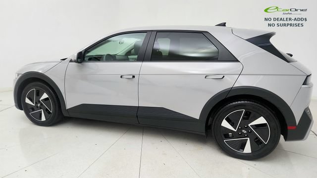 Used 2025 Hyundai Ioniq 5 SE RWD image 24