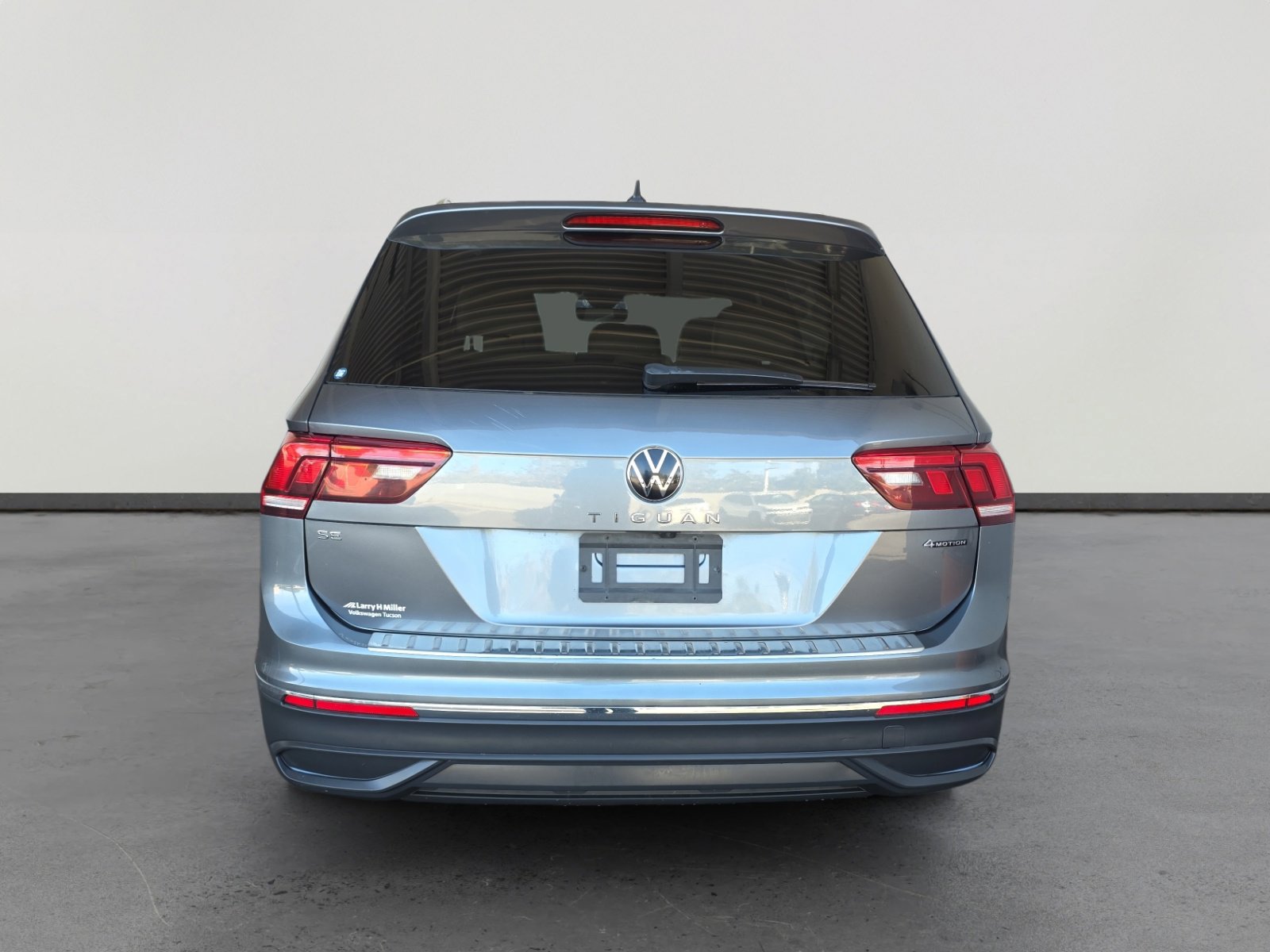 Used 2022 Volkswagen Tiguan SE image 4