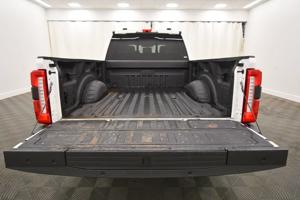 Used 2023 Ford F350 King Ranch AWD/4WD image 7