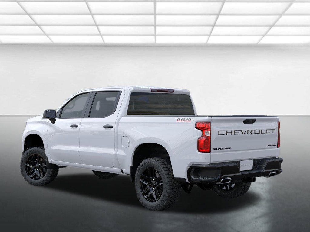 New 2026 Chevrolet Silverado 1500 Custom Trail Boss w/ Dark Appearance Package AWD/4WD image 4