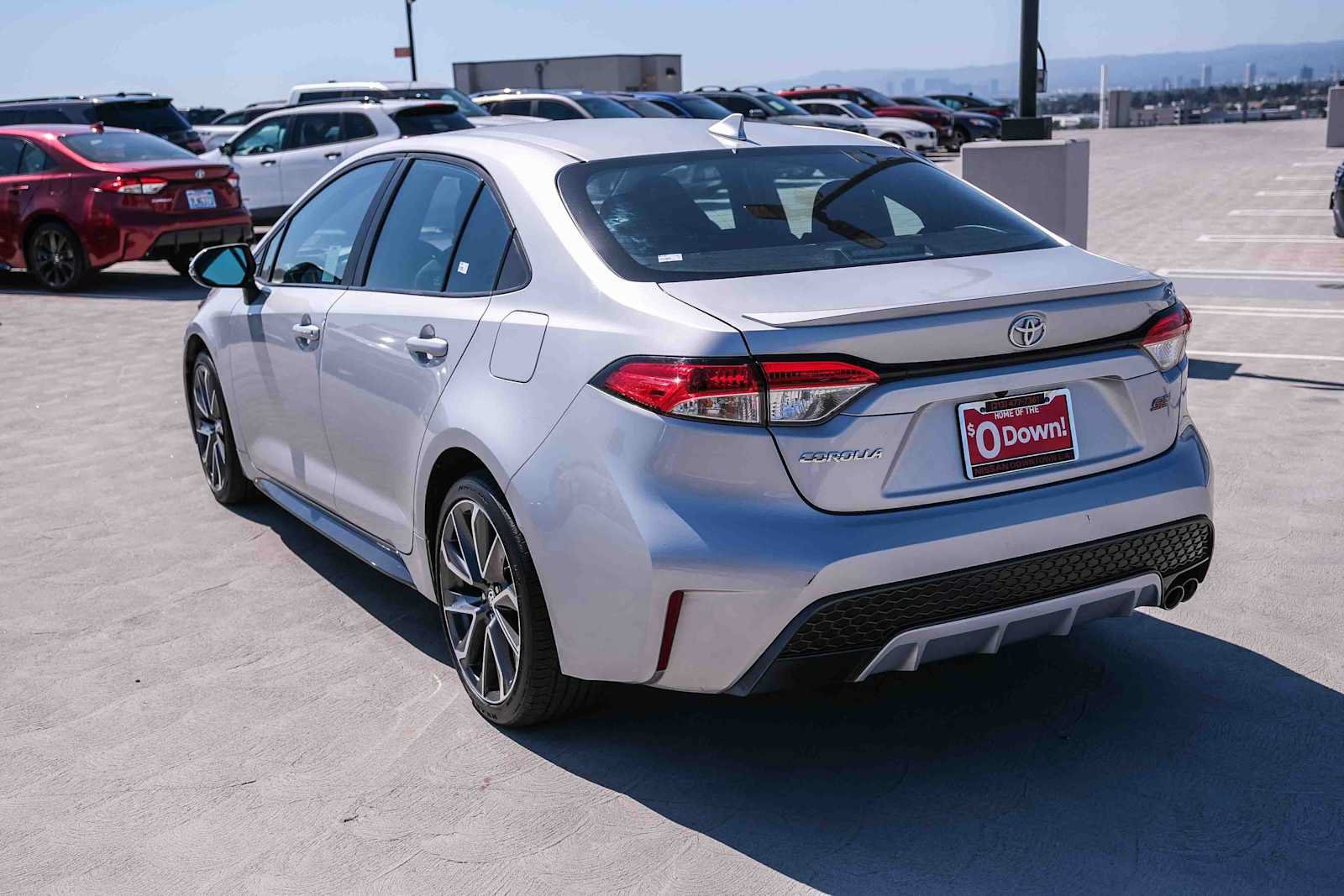 Used 2022 Toyota Corolla SE FWD image 6