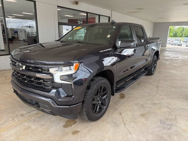 Used 2024 Chevrolet Silverado 1500 RST AWD/4WD image 2