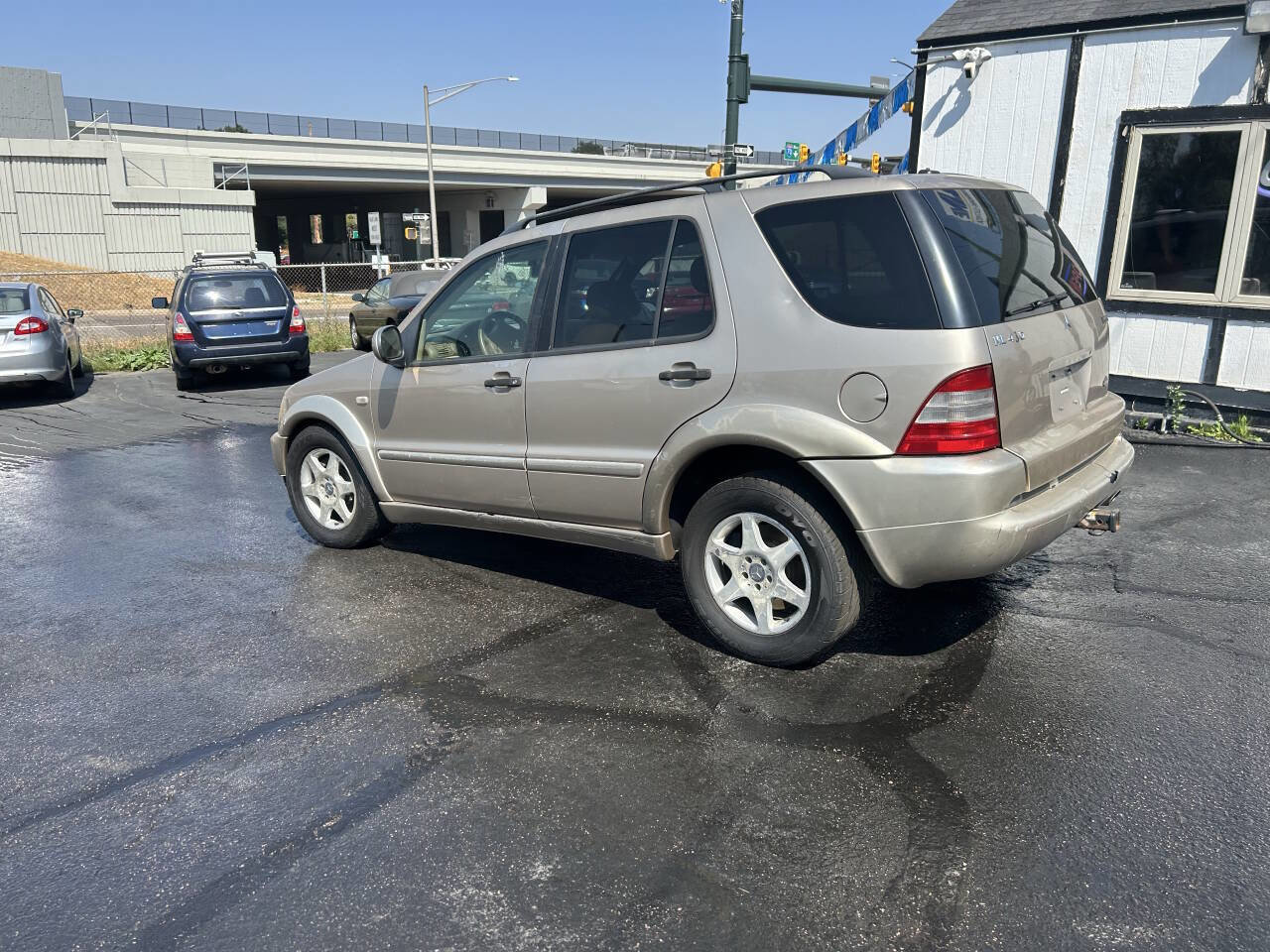 Used 2001 Mercedes-Benz ML 430 4MATIC image 6