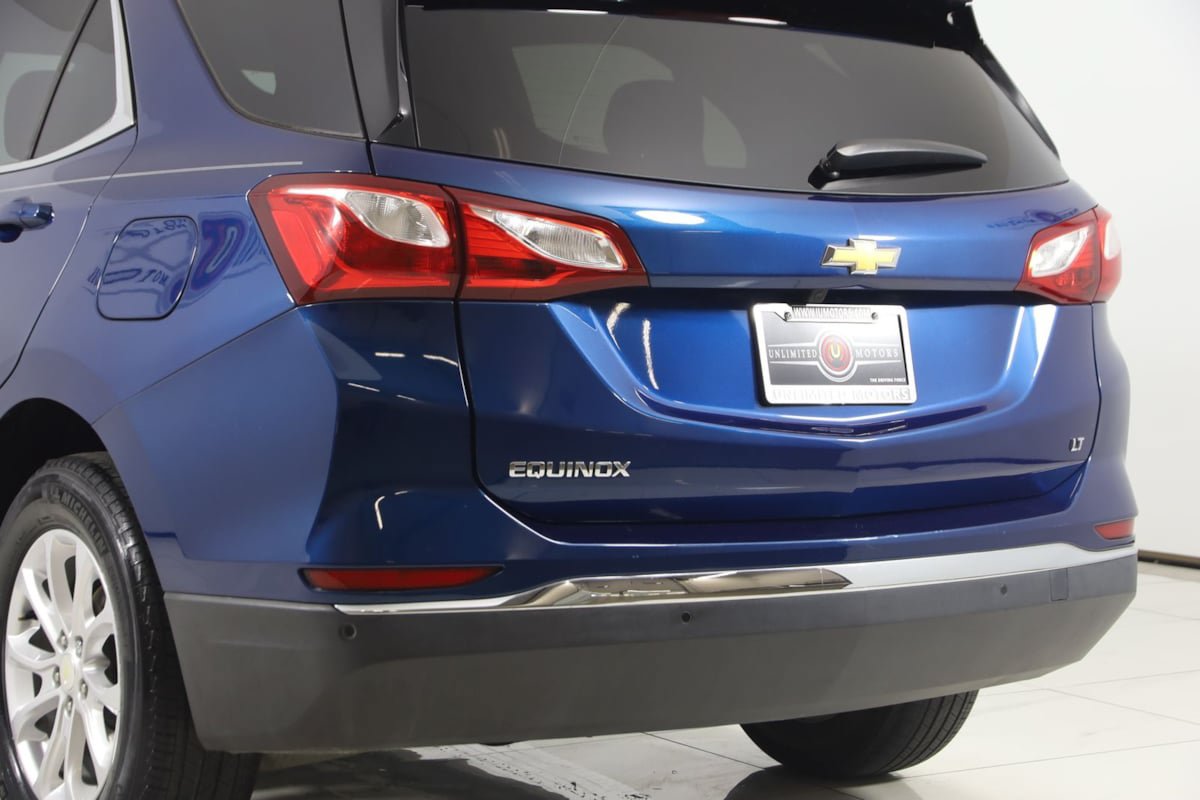 Used 2020 Chevrolet Equinox LT FWD image 21