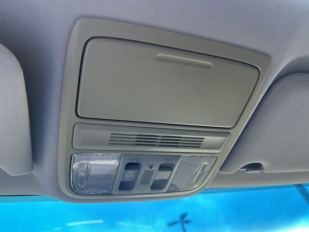 Used 2013 Honda Accord EX image 35