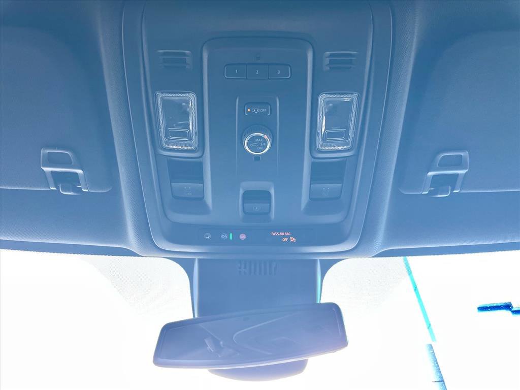 Used 2023 GMC Yukon SLT image 20