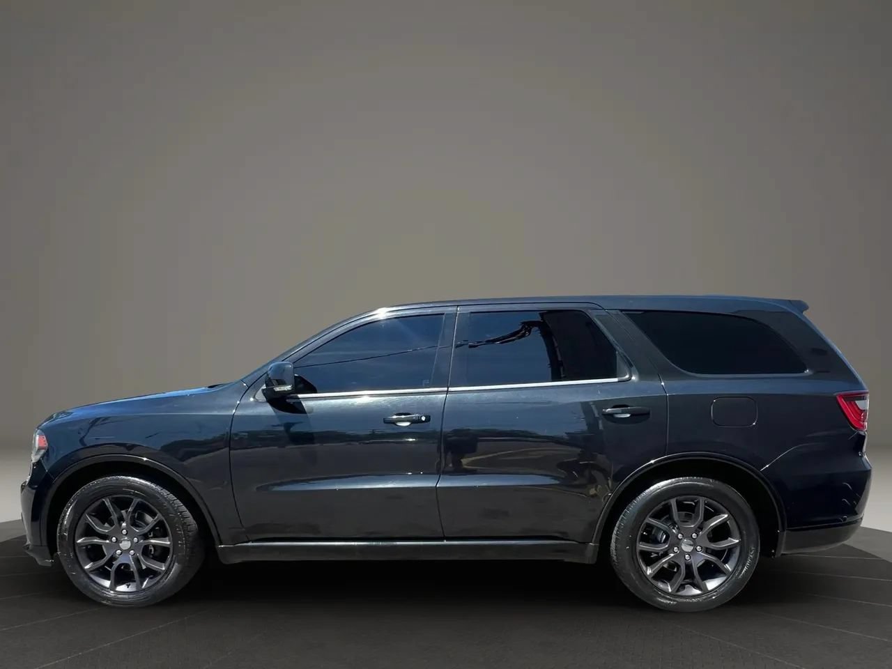 Used 2015 Dodge Durango R/T AWD/4WD image 7